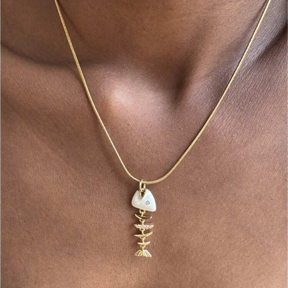 Fish bone Necklace M1704